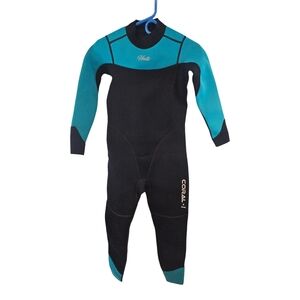 Vibrant Teal and Black Wetsuit Size Kids 16